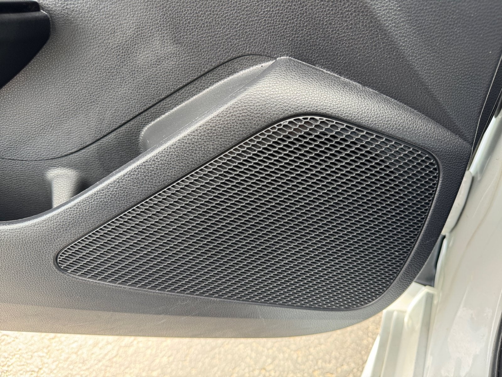 2025 Toyota Corolla Hatchback SE