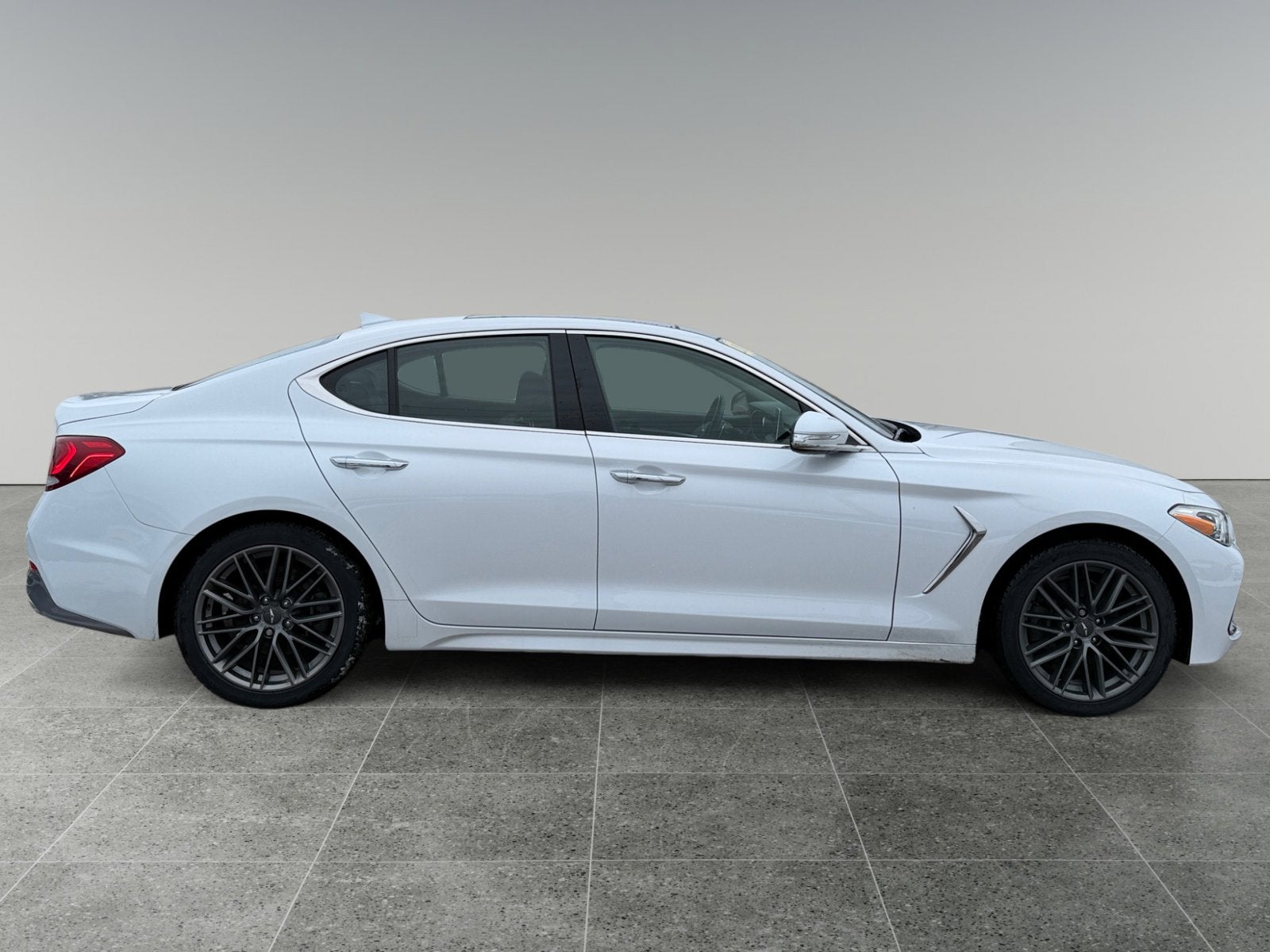 2019 Genesis G70 2.0T Advanced