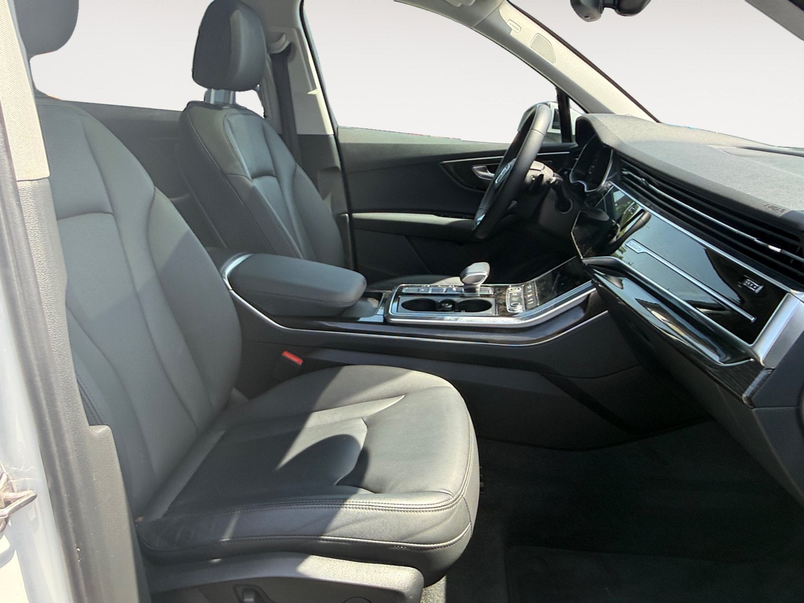 2022 Audi Q7 Premium Plus