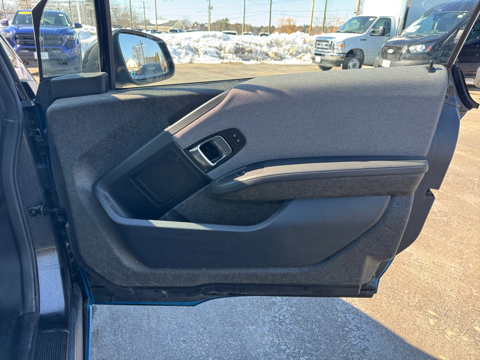 2017 BMW i3 94Ah w/Range Extender