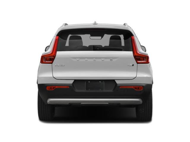 2020 Volvo XC40 Momentum