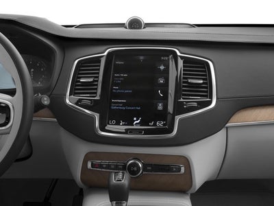 2016 Volvo XC90 T6 Momentum