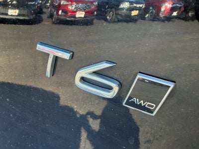 2018 Volvo XC90 Momentum