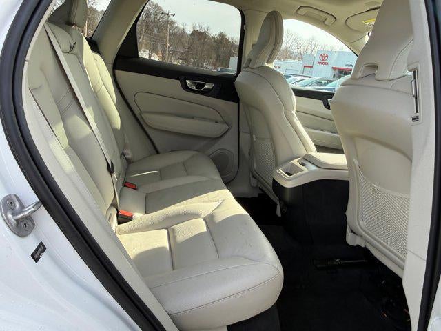 2023 Volvo XC60 Core